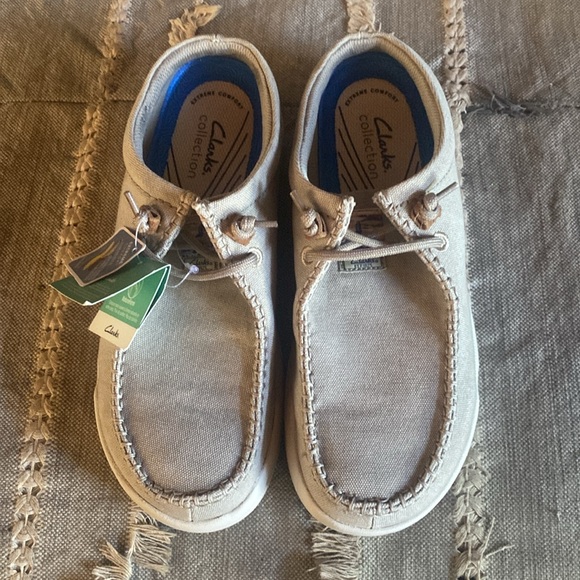 Clarks Men’s Driftlite Surf - 26176942 - Light Gray - Size 8 - New in Box